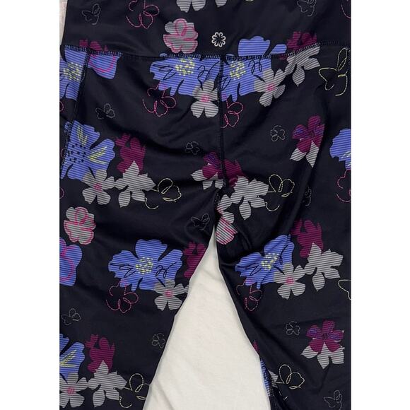 Pro Player Large Womens Wicking Polyester Athletic Floral Leggings Capri Length - Picture 5 of 6